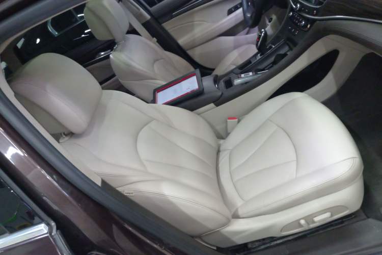 Used Buick LaCrosse 2016 Revised 20T Leading Edition Right Front Seat