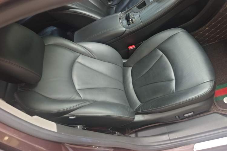 Used Buick LaCrosse 2016 Revised Version 28T Elite Edition Right Front Seat