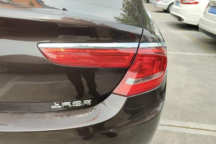 Used Buick LaCrosse 2016 20T Luxury Model Right Rear Taillight