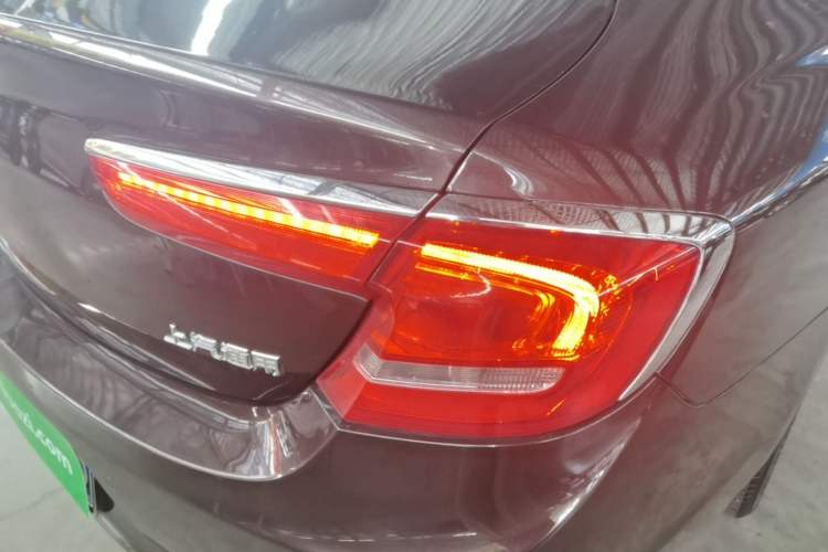 Used Buick LaCrosse 2016 20T Luxury Model Right Rear Taillight