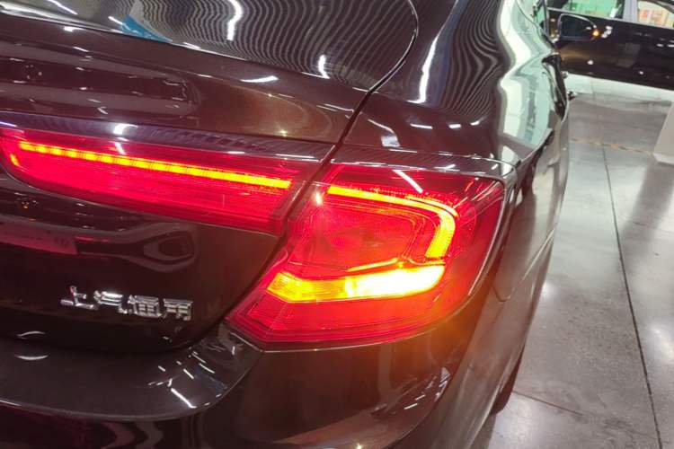 Used Buick LaCrosse 2016 Revised 20T Leading Edition Right Rear Taillight