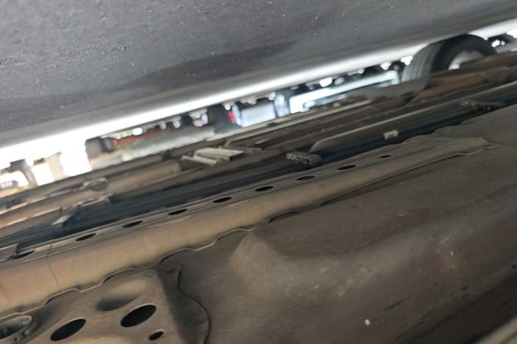 Used Buick LaCrosse 2016 20T Elite Edition Right Side Sill