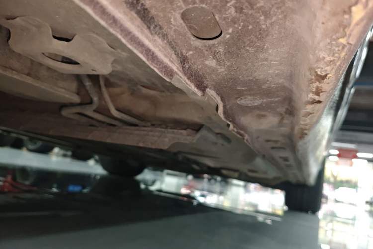 Used Buick LaCrosse 2016 20T Leading Model Right Side Sill