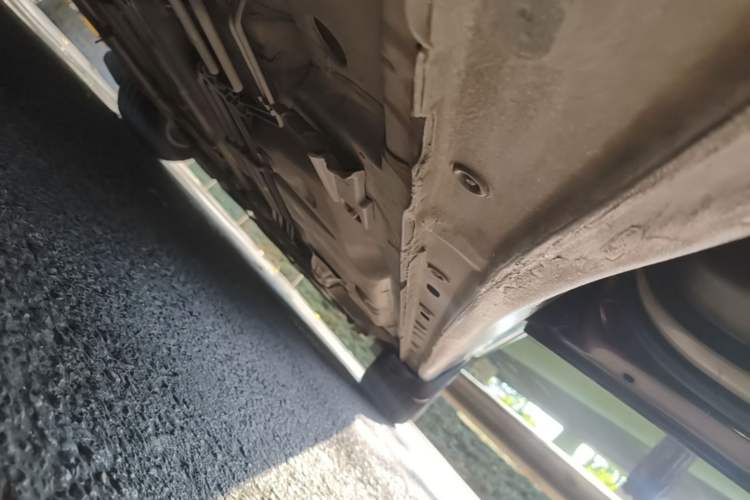 Used Buick LaCrosse 2016 20T Luxury Model Right Side Sill