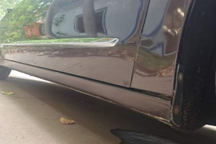 Used Buick LaCrosse 2016 Revised Version 28T Elite Edition Right Side Sill