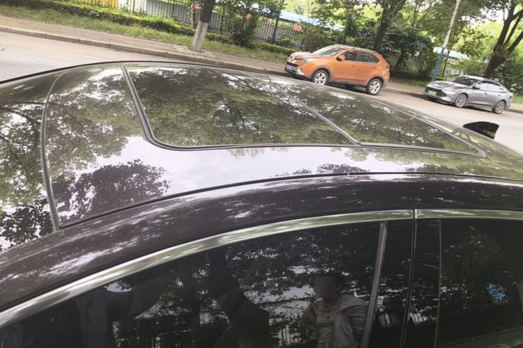 Used Buick LaCrosse 2016 20T Luxury Model Roof
