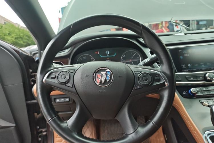 Used Buick LaCrosse 2016 20T Luxury Model Steering Wheel