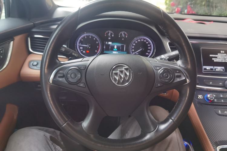Used Buick LaCrosse 2016 28T Premium Edition Steering Wheel
