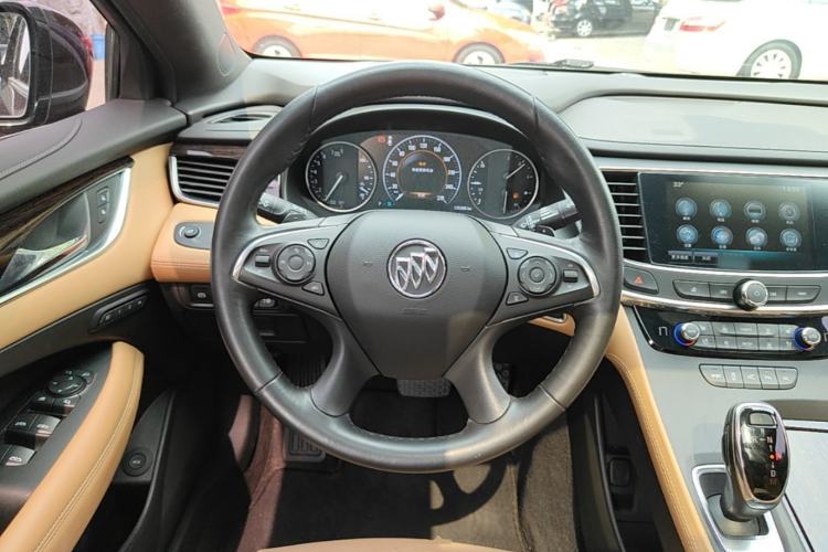 Used Buick LaCrosse 2016 20T Luxury Model Steering Wheel