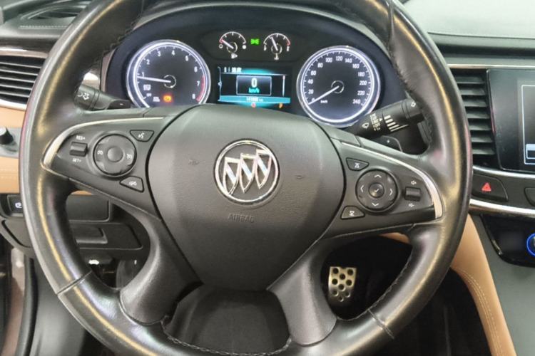 Used Buick LaCrosse 2016 28T Elite Model Steering Wheel