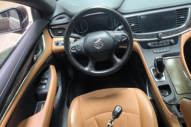 Used Buick LaCrosse 2016 20T Luxury Model Steering Wheel