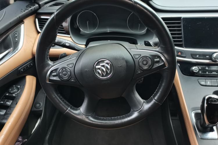 Used Buick LaCrosse 2016 20T Luxury Model Steering Wheel