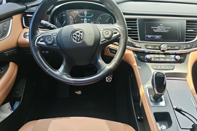 Used Buick LaCrosse 2016 28T Luxury Version Steering Wheel