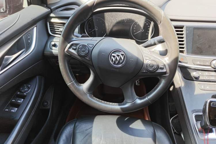 Used Buick LaCrosse 2016 Revised Version 28T Elite Edition Steering Wheel