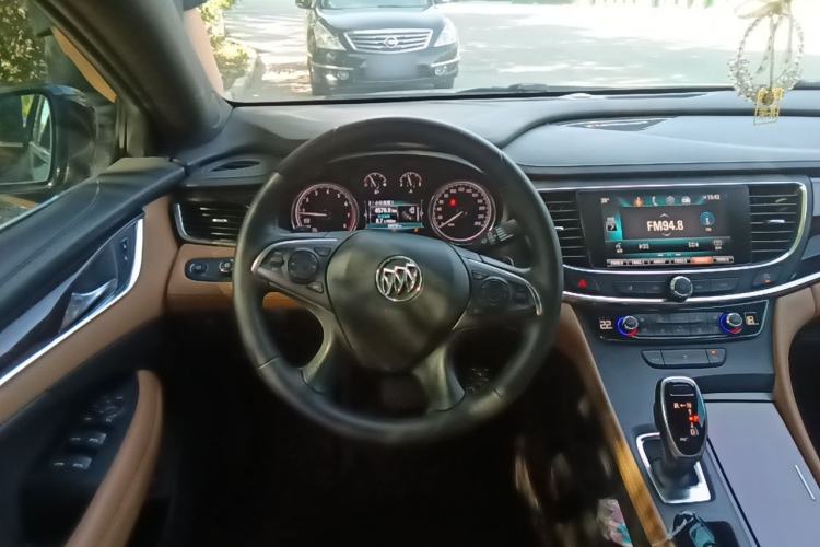 Used Buick LaCrosse 2016 20T Elite Edition Steering Wheel