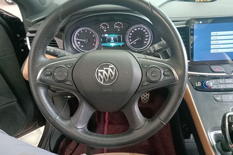 Used Buick LaCrosse 2016 28T Elite Model Steering Wheel