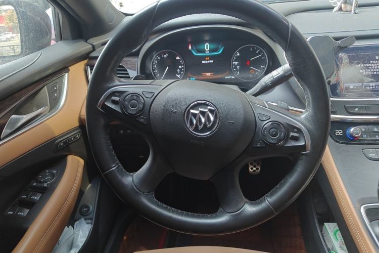 Used Buick LaCrosse 2016 20T Luxury Model Steering Wheel
