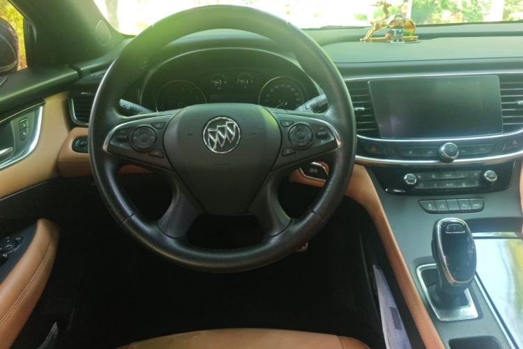 Used Buick LaCrosse 2016 28T Premium Edition Steering Wheel