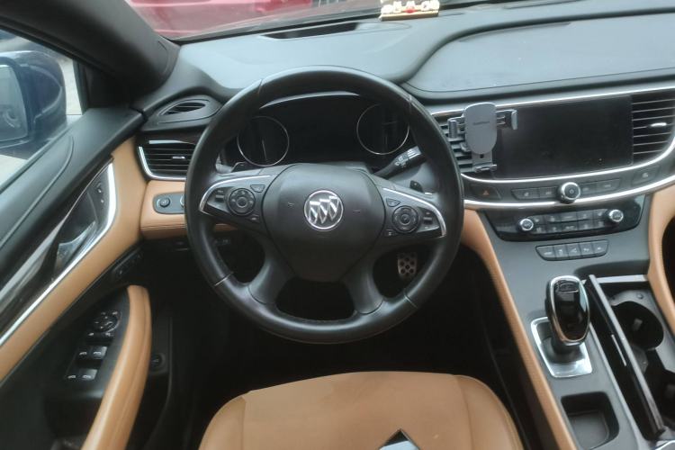 Used Buick LaCrosse 2016 20T Luxury Model Steering Wheel