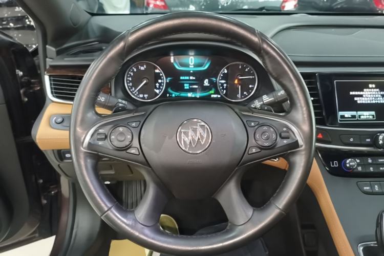 Used Buick LaCrosse 2016 28T Luxury Version Steering Wheel