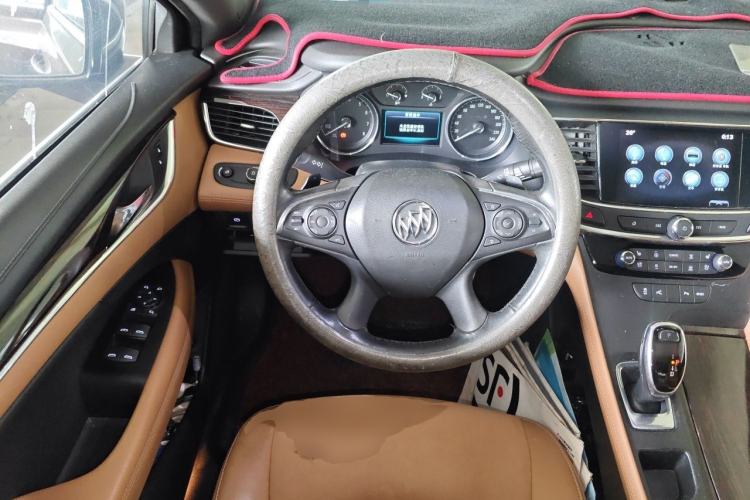 Used Buick LaCrosse 2016 28T Premium Edition Steering Wheel
