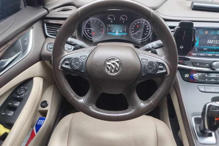 Used Buick LaCrosse 2016 20T Leading Model Steering Wheel