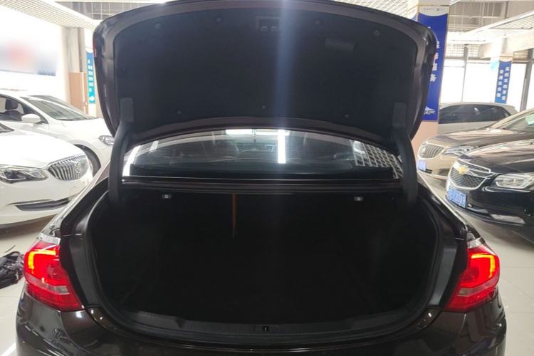 Used Buick LaCrosse 2016 20T Luxury Model Trunk