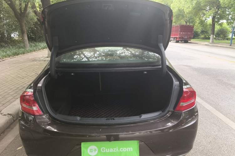 Used Buick LaCrosse 2016 20T Luxury Model Trunk