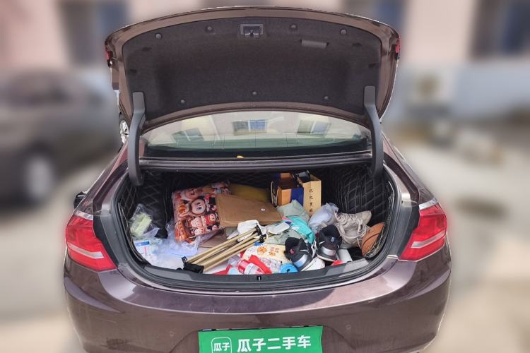 Used Buick LaCrosse 2016 28T Luxury Version Trunk