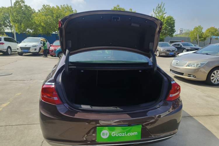 Used Buick LaCrosse 2016 20T Elite Edition Trunk