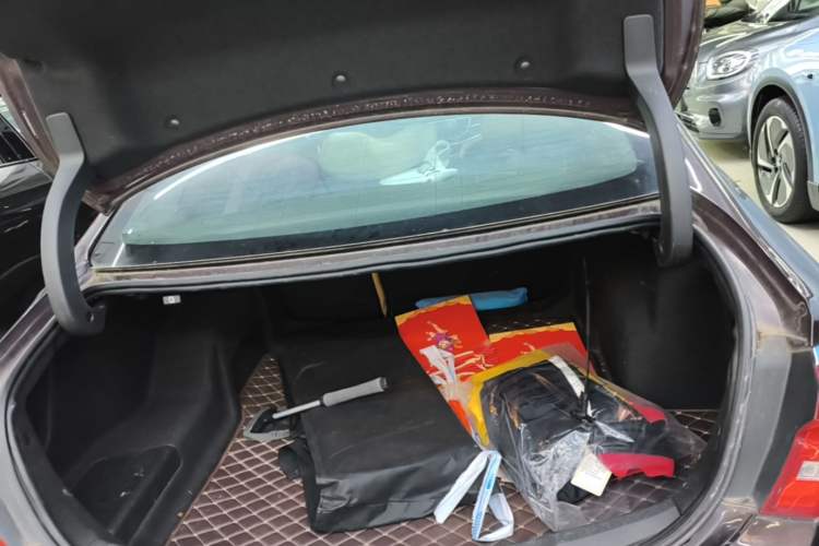 Used Buick LaCrosse 2016 20T Elite Edition Trunk