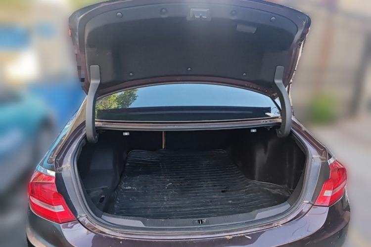 Used Buick LaCrosse 2016 20T Luxury Model Trunk