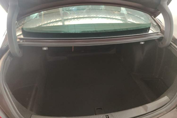 Used Buick LaCrosse 2016 20T Elite Edition Trunk