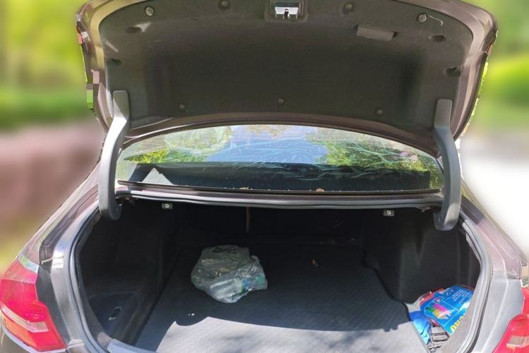 Used Buick LaCrosse 2016 20T Elite Edition Trunk