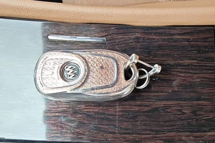 Used Buick LaCrosse 2016 20T Elite Edition Vehicle Key