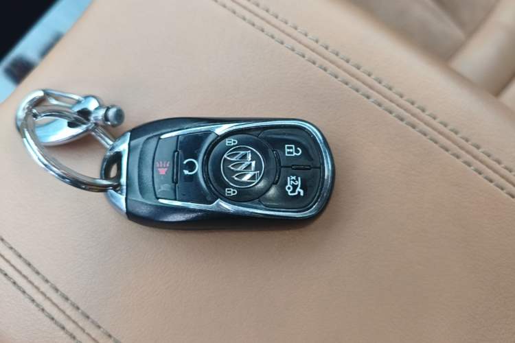 Used Buick LaCrosse 2016 20T Elite Edition Vehicle Key