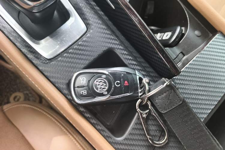 Used Buick LaCrosse 2016 20T Luxury Model Vehicle Key