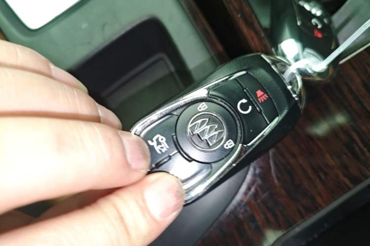 Used Buick LaCrosse 2016 20T Elite Edition Vehicle Key
