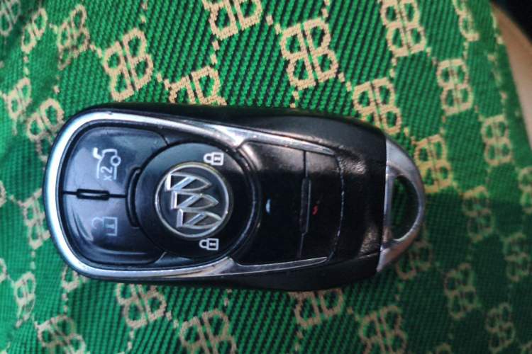 Used Buick LaCrosse 2016 20T Elite Edition Vehicle Key