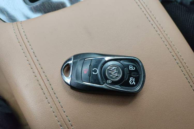 Used Buick LaCrosse 2016 20T Elite Edition Vehicle Key
