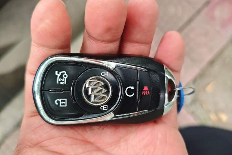 Used Buick LaCrosse 2016 20T Elite Edition Vehicle Key