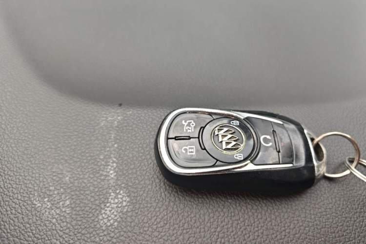 Used Buick LaCrosse 2016 Revised Version 28T Elite Edition Vehicle Key