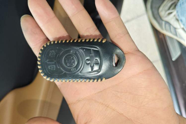 Used Buick LaCrosse 2016 28T Premium Edition Vehicle Key