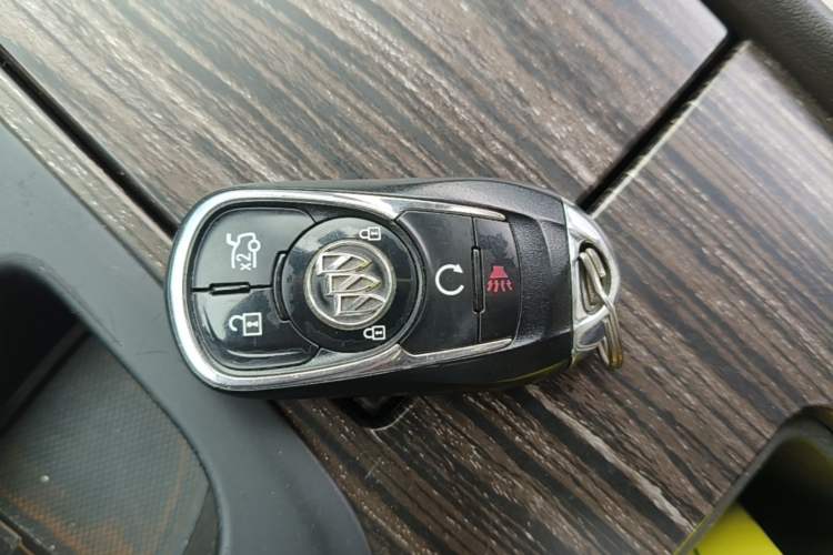 Used Buick LaCrosse 2016 20T Leading Model Vehicle Key
