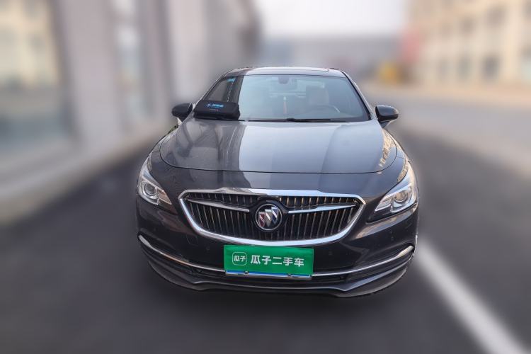Used Buick LaCrosse 2016 28T Premium Edition Front