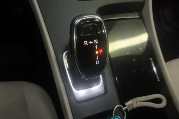 Used Buick LaCrosse 2016 30H Luxury Version Gear Lever