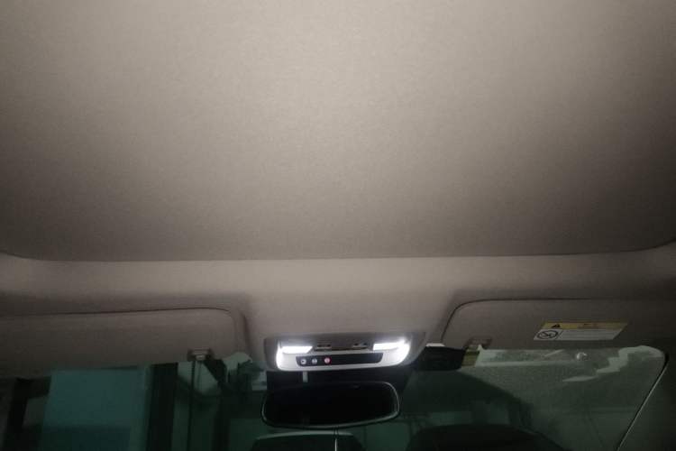 Used Buick LaCrosse 2016 30H Luxury Version Headliner