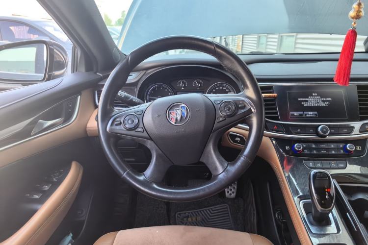 Used Buick LaCrosse 2016 28T Premium Edition Steering Wheel
