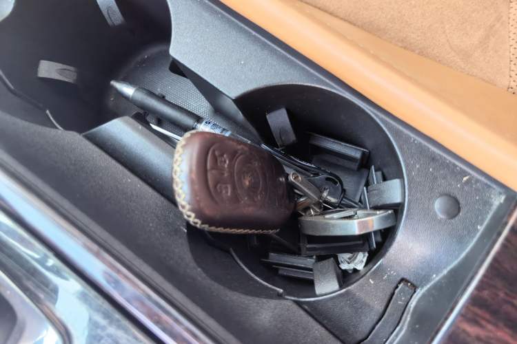 Used Buick LaCrosse 2016 28T Premium Edition Vehicle Key
