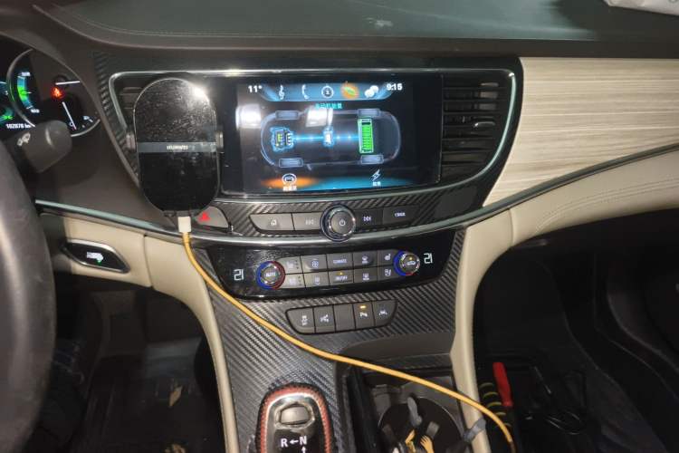 Used Buick LaCrosse 2016 30H Luxury Version Audio And AC Panel